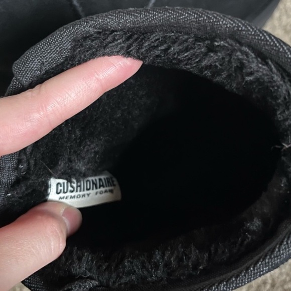 CUSHIONAIRE Pull on Boot +Memory Foam - Picture 7 of 13